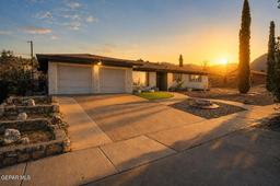 6201 SNOWHEIGHTS Court — Coronado Country Club Foothills