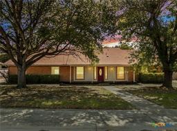 1505 Hawk Trail