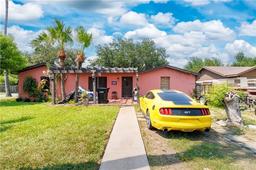 520 W Upas Avenue — Leone