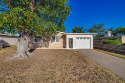 2936 Field Street — Western Hills