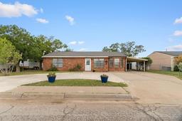 1609 E Pecan Ave — Ranchland Hills