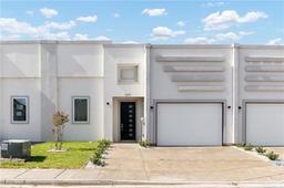 5101 Sequoia Avenue — Quinta Real