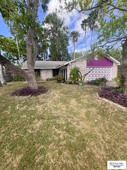 2384 Old Spanish Trail — QUAIL HOLLOW