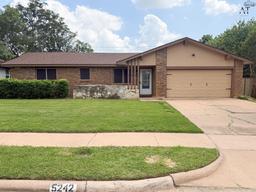 5242 Catskills Drive — University Park West