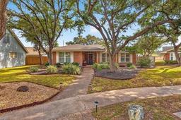 5430 Chevy Chase Drive — Lee Manor