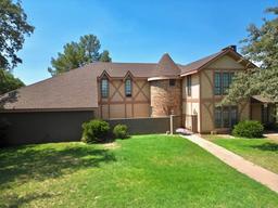 1202 Castleford Rd — Saddle Club South