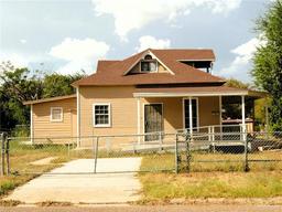 1203 Perkins Avenue — Mission Original Townsite