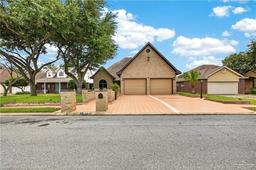 1213 Heron Court — Quail Village