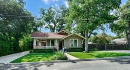 404 N Pecan St — Walter