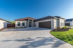 5318 Riviera Lane — Bentwood Country Club Est