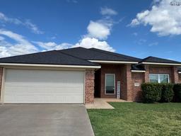 2 Evington Court — Highpoint Village