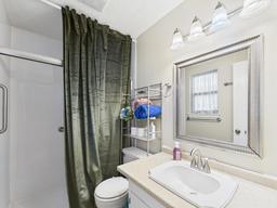 3317 Southland Boulevard — Meadowcreek