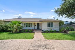 3413 Manitou Street — P A Cliffs