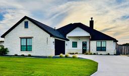 5401 Riviera Lane — Bentwood Country Club Est
