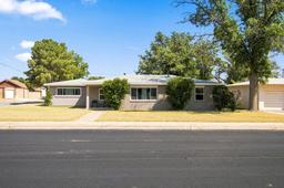 1908 W Michigan Ave — Highland Park