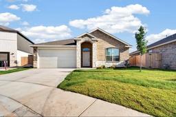 7724 Wolf Creek Dr — Homestead