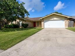 1817 Dolphin Drive — Portland-Twin Fountains #2