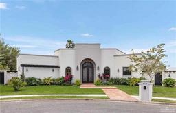 3712 S J Street — Las Vinas