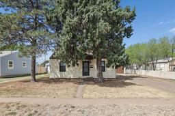 2704 CANYON Drive