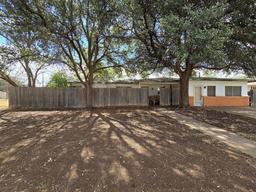 1505 Community Lane — Urbandale