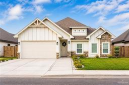 4212 Xenops Avenue — Villa Torre At North Bentsen Estates