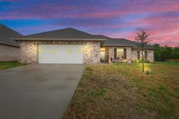 107 Indian Trails Road, Riesel, TX 76682