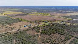 124 County Road 164, George West, TX, 78022