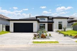 1704 S Middleton Street — Brentwood Manor