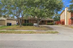 7013 Glasgow Drive — Inverness