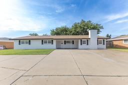 5229 8th Street