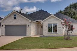 1808 N Chateau Lane — The Meridian