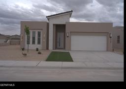 3033 Impression Street — Tierra Del Este