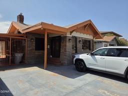 3306 Montana Avenue — East El Paso