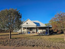 201 County Road KB, Childress, TX 79201