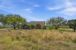 108 Agarita Ct — Southern Oaks (KNDL)