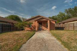 2033 Johnson Street — Roosevelt Estates