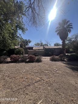 644 MULBERRY Avenue — Upper Valley