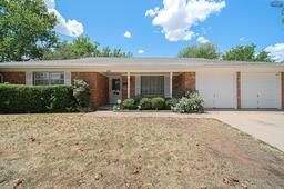 3530 Cranbrook Lane — Fountain Park