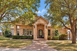 3201 Lantana Lane — Live Oak