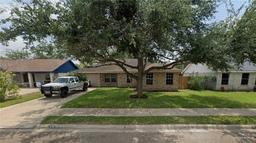 2201 Fullerton Avenue — Hackberry Creek #1
