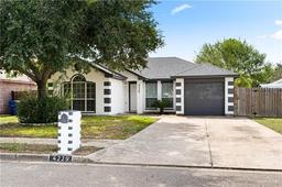 4229 Goldcrest Avenue — Blossom Ridge