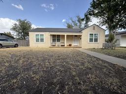 2004 N Sam Houston Ave — College Addn