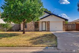 443 Mimosa Drive — Saddle Creek Park
