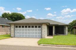 1605 Sun Street — Aladdin Villas Ph 2