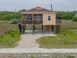 11 & 12 Bayview Loop — Holiday Beach