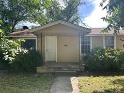2811 N Irving Street — Hillcrest