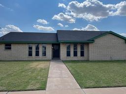 1008 Pine St — Dorothy Lea