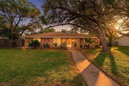 1638 W Palm Drive — Aransas Pass-Whispering Palms