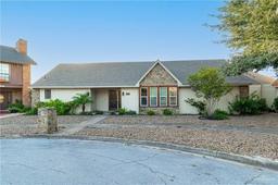 1302 Cardinal Avenue — Pepper Tree North Townhouses #4