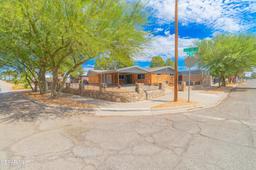 2514 CEYLON Drive — Palm Grove